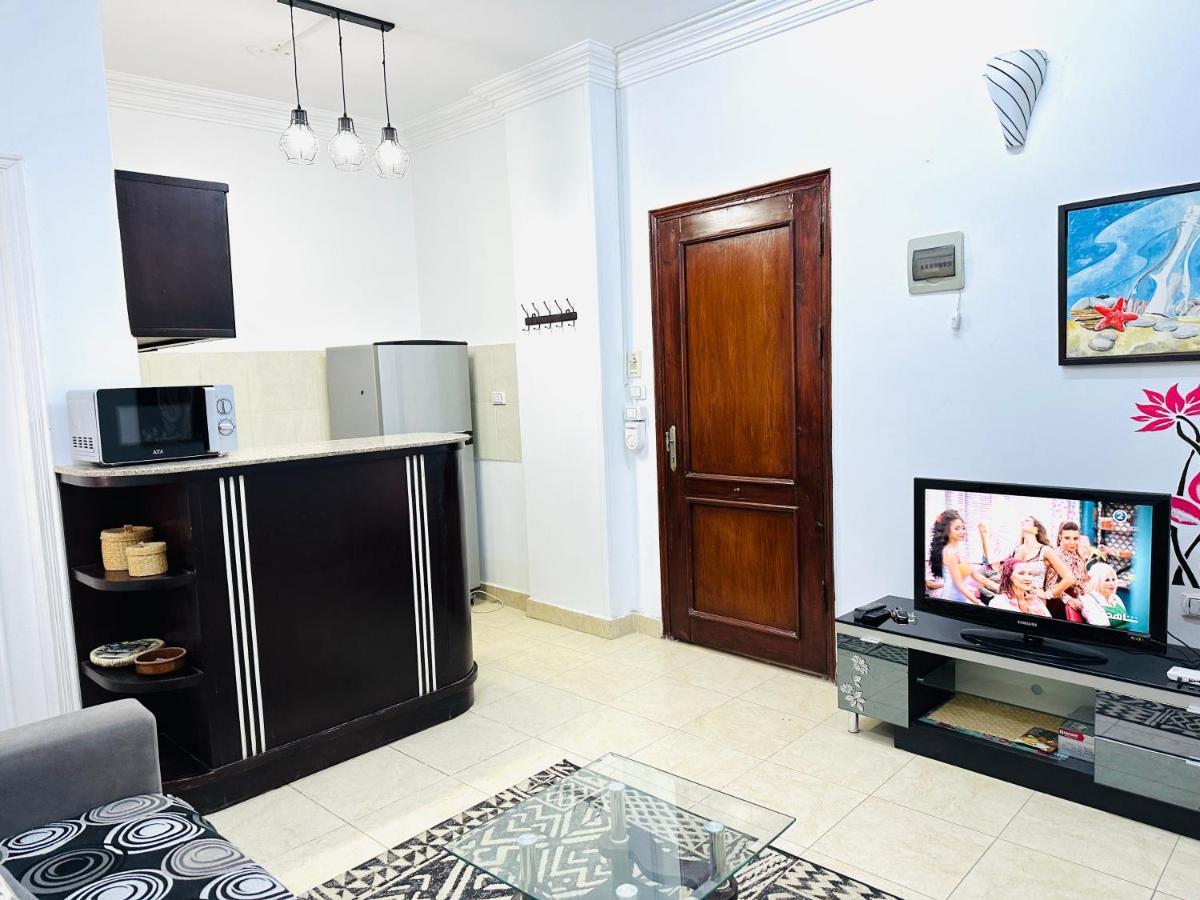 Safari Home Hurghada center Bagian luar foto